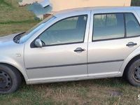 Używany VW Golf IV 1999 Srebrny Sedan/Limuzyna