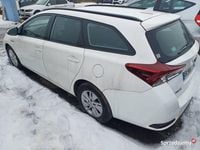 używany Toyota Auris Hybrid 1.8 hybryda