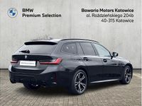 Używany BMW 320 Comfort Edition 190 KM (139 kW) 2024 Czarny szafir metalizowany Kombi