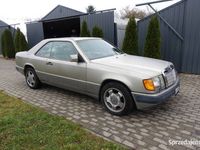 Używany Mercedes E300 1990 Złoty Coupe