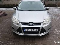 Używany Ford Focus 2014 Srebrny Kombi