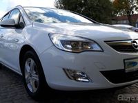 Używany Opel Astra 165 KM (121 kW) 2012 Biały