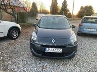 używany Renault Scénic III 1.6dm 110KM 2011r. 233 000km