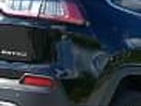 Używany Jeep Cherokee Limited 180 KM (132 kW) 2019 Czarny SUV