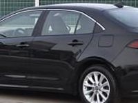 Używany Toyota Corolla Comfort 132 KM (97 kW) 2020 Czarny Sedan/Limuzyna