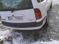 Używany Renault Mégane II 2003 Biały Sedan/Limuzyna