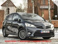 Używany Toyota Verso 147 KM (108 kW) 2016 Szary Minivan