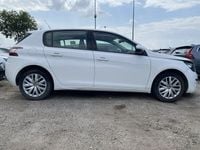 Używany Peugeot 308 100 KM (73 kW) 2015 Biały Sedan/Limuzyna