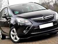 Używany Opel Zafira 140 KM (102 kW) 2011 Czarny (metalik, perła) Minivan