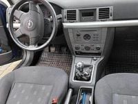 Używany Opel Vectra 2004 Niebieski Sedan/Limuzyna