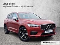 Używany Volvo XC60 250 KM (183 kW) 2019 Czerwony SUV