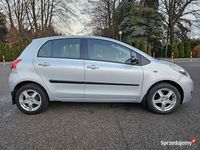 używany Toyota Yaris 2010, 1.33 100 KM, 6 biegów, salon Polska