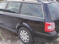 Używany VW Passat 2003 Czarny Kombi