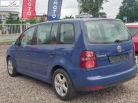 używany VW Touran 1.9dm 105KM 2008r. 236 172km