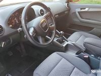 Używany Audi A3 Sportback 2010 Czerwony Hatchback