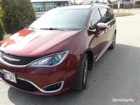 Używany Chrysler Pacifica Limited 2020