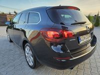 używany Opel Astra 1.4dm 140KM 2012r. 107 000km