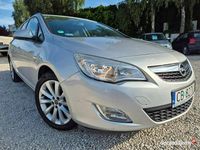 używany Opel Astra 4dm 140KM 2012r. 149 000km