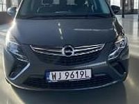 używany Opel Zafira 1.6dm 120KM 2015r. 221 200km