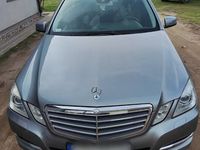 Używany Mercedes 220 2011