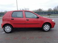 używany Fiat Punto 1.2dm 60KM 2003r. 147 900km