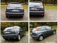 Używany Ford Focus 2004 Grafitowy Hatchback