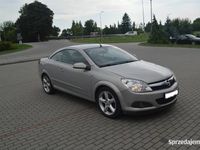 używany Opel Astra Cabriolet H 1.9 CDTI 150KM klimatyzacja