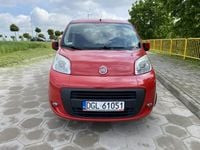Używany Fiat Qubo Trekking 75 KM (55 kW) 2014 Czerwony Minivan