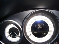 Używany Mercedes E250 2014 Czarny Sedan/Limuzyna