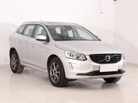 Używany Volvo XC60 150 KM (110 kW) 2015 Srebrny SUV