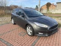 Używany Ford Focus 2018 Szary Kombi