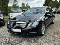 Używany Mercedes E220 Avantgarde 170 KM (125 kW) 2012 Czarny Kombi