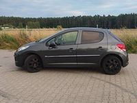 używany Peugeot 207 1.6 HDi 90 KM 2009 rok