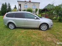 Używany Ford Focus Ghia 2009 Srebrny Sedan/Limuzyna
