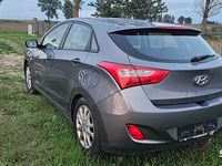Używany Hyundai i30 90 KM (66 kW) 2013 Szary Hatchback