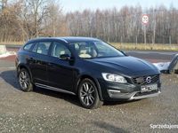 Używany Volvo V60 CC 2017 Grafitowy Kombi