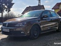 Używany VW Jetta 2015 Beżowy Sedan/Limuzyna