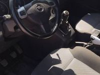 używany Opel Zafira 2009 1.7