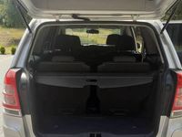 Używany Opel Zafira Cosmo 2012 Srebrny Minivan