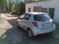 Używany Toyota Yaris 72 KM (52 kW) 2019 Srebrny Hatchback