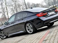 używany BMW 730 3dm 265KM 2018r. 88 000km