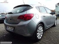 Używany Opel Astra 110 KM (80 kW) 2010 Szary (metalik) Hatchback