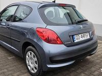 używany Peugeot 207 rok 2007 poj 1.4 benz-bdb stan.klima nowe opony