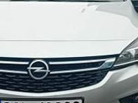 Używany Opel Astra 150 KM (110 kW) 2018 Srebrny Hatchback