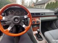 używany Mercedes E230 W124 1992r.benzyna sedan