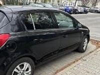 używany Opel Corsa D Podgrzewane fotele, kierownica, halogeny
