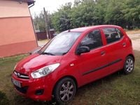 Używany Hyundai i10 69 KM (50 kW) 2013 Czerwony Hatchback