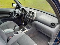 używany Toyota RAV4 napęd 4x4 2,0 benzyna 150 KM