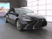 używany Lexus ES300 2.5dm 215KM 2024r. 58km