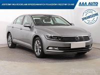 Używany VW Passat 2018 Srebrny